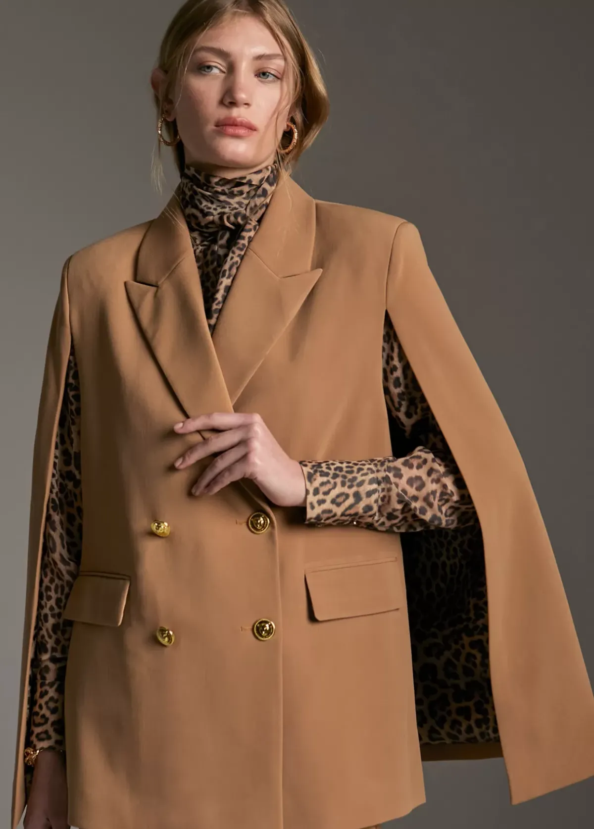 Clearance Blazer tipo capa Americanas Y Blazers