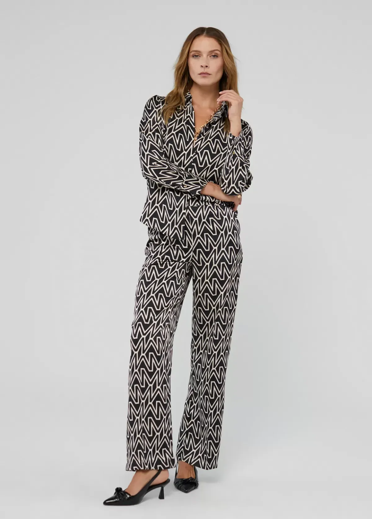 Best Camisa monograma M Camisas Y Blusas