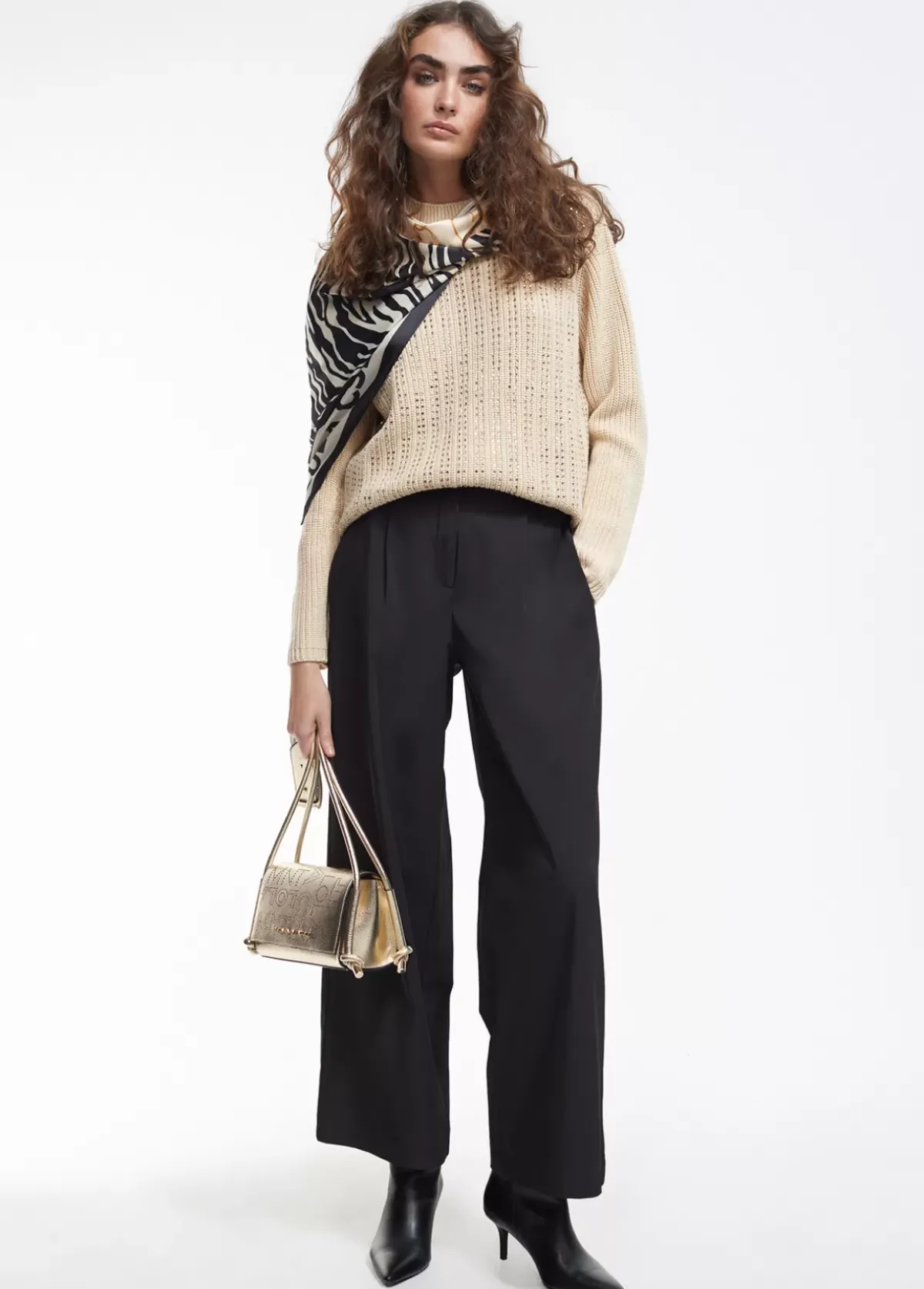 Outlet Jersey detalle strass Punto