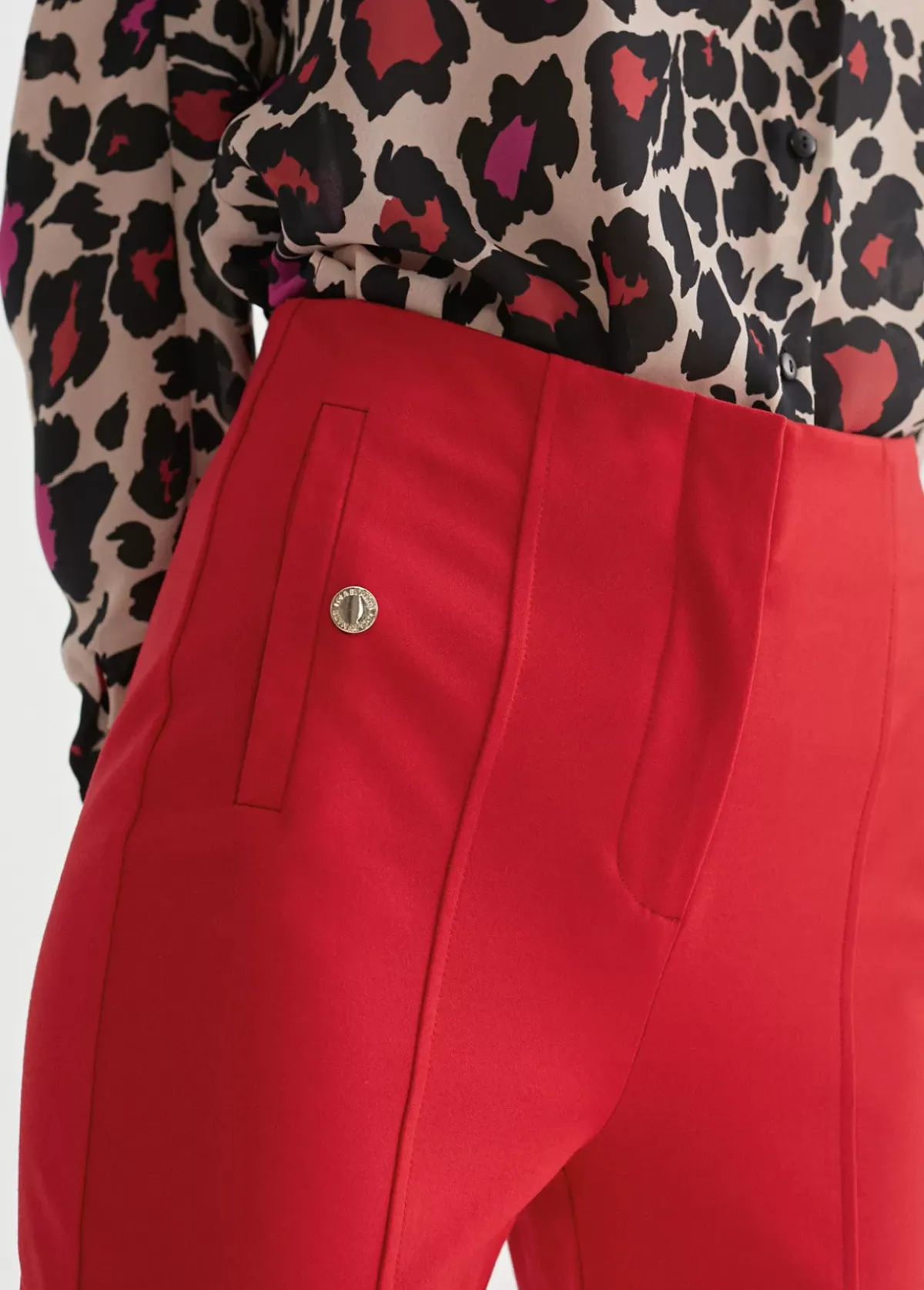 New Pantalón pitillo abertura Pantalones