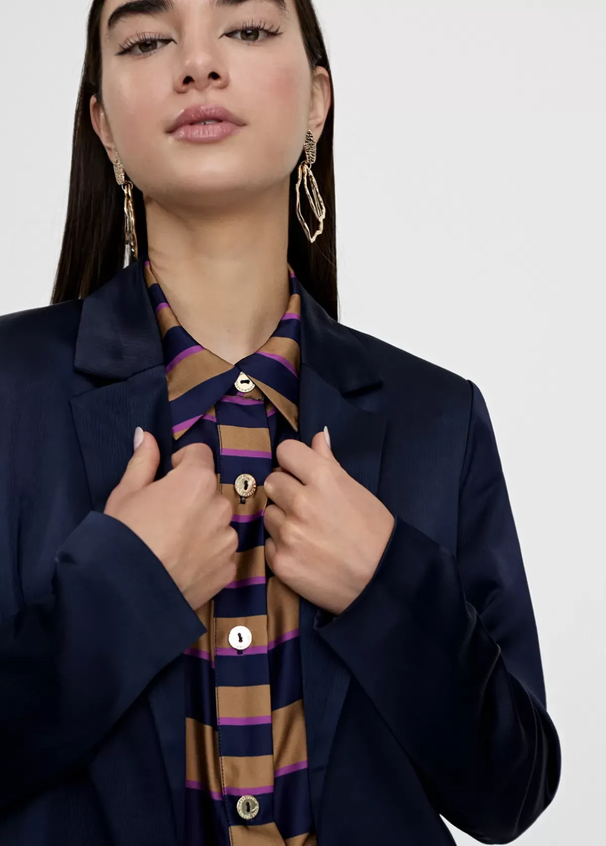 Online Americana efecto satén Americanas Y Blazers