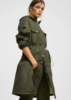 New Anorak acolchado con capucha Abrigos Y Cazadoras