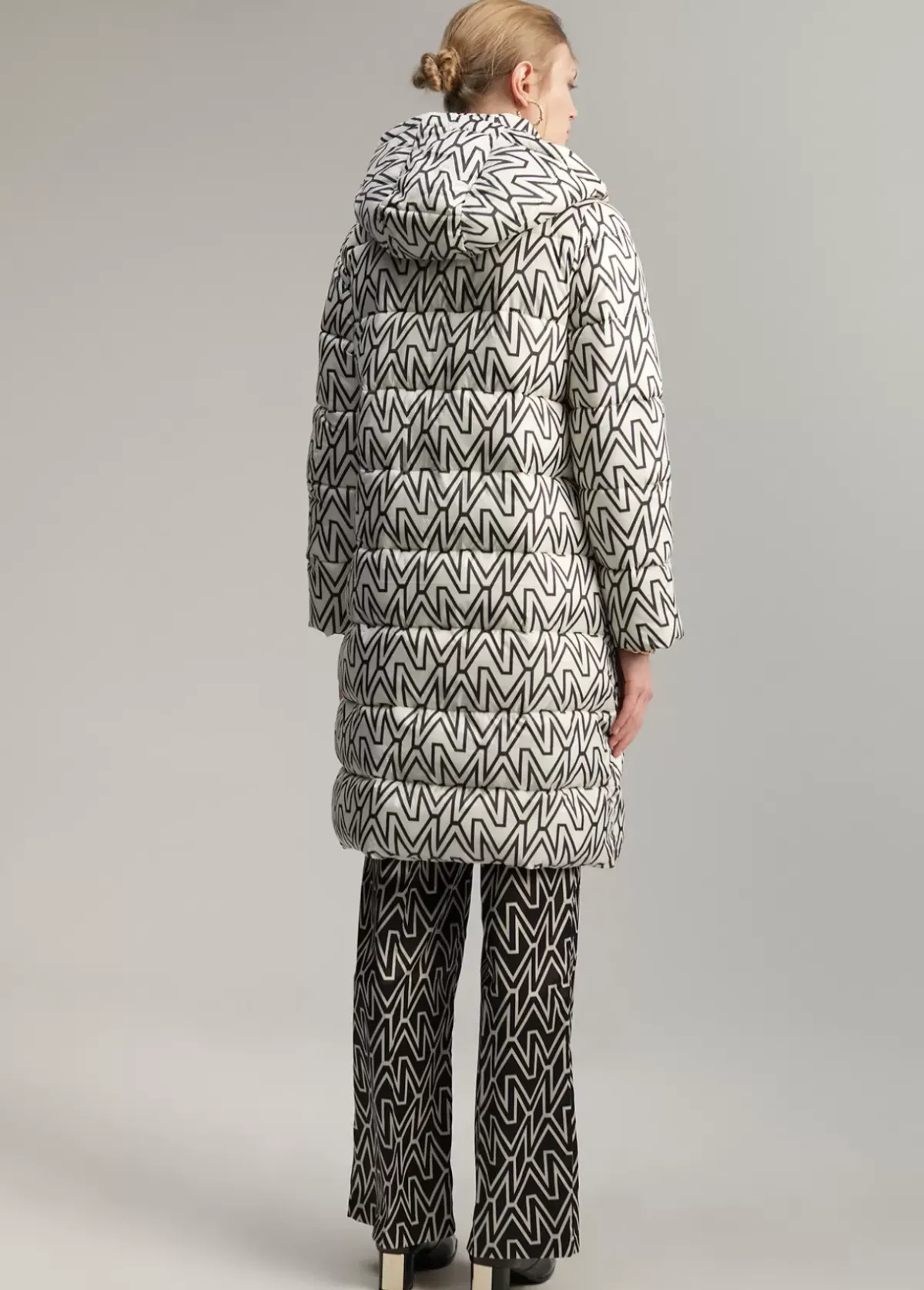 Best Anorak midi acolchado monograma Abrigos Y Cazadoras