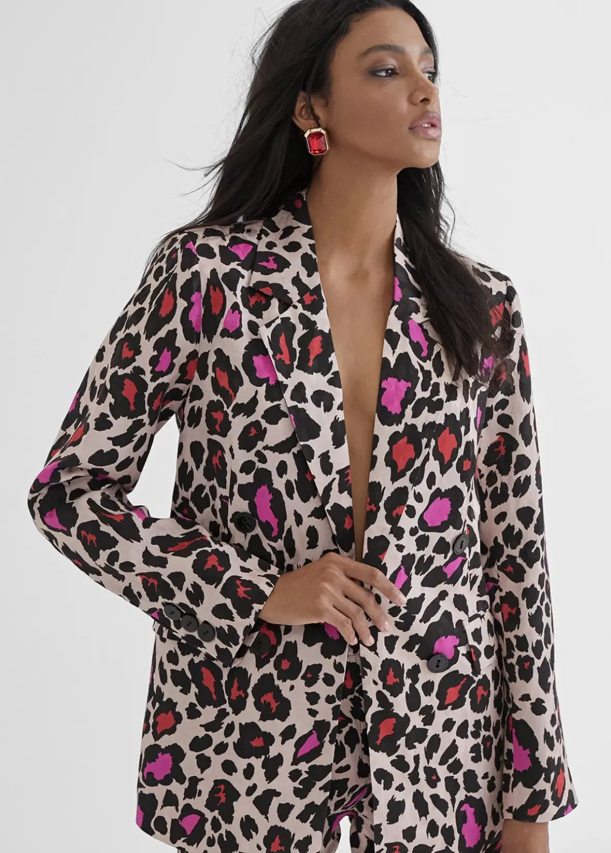 Hot Blazer estampada animal Americanas Y Blazers