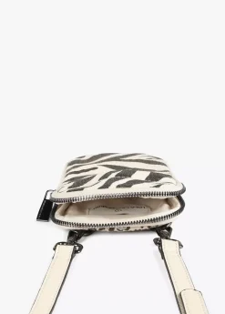 Bolsito portamovil animal print Bolsos