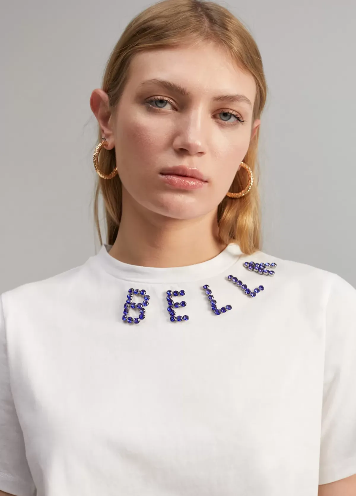 Camiseta detalle pedrería Camisetas Y Tops