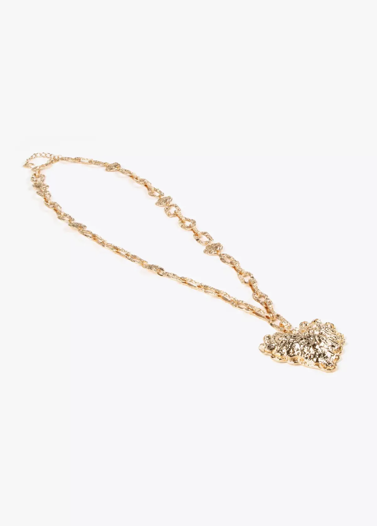 New Collar largo con corazón Collares