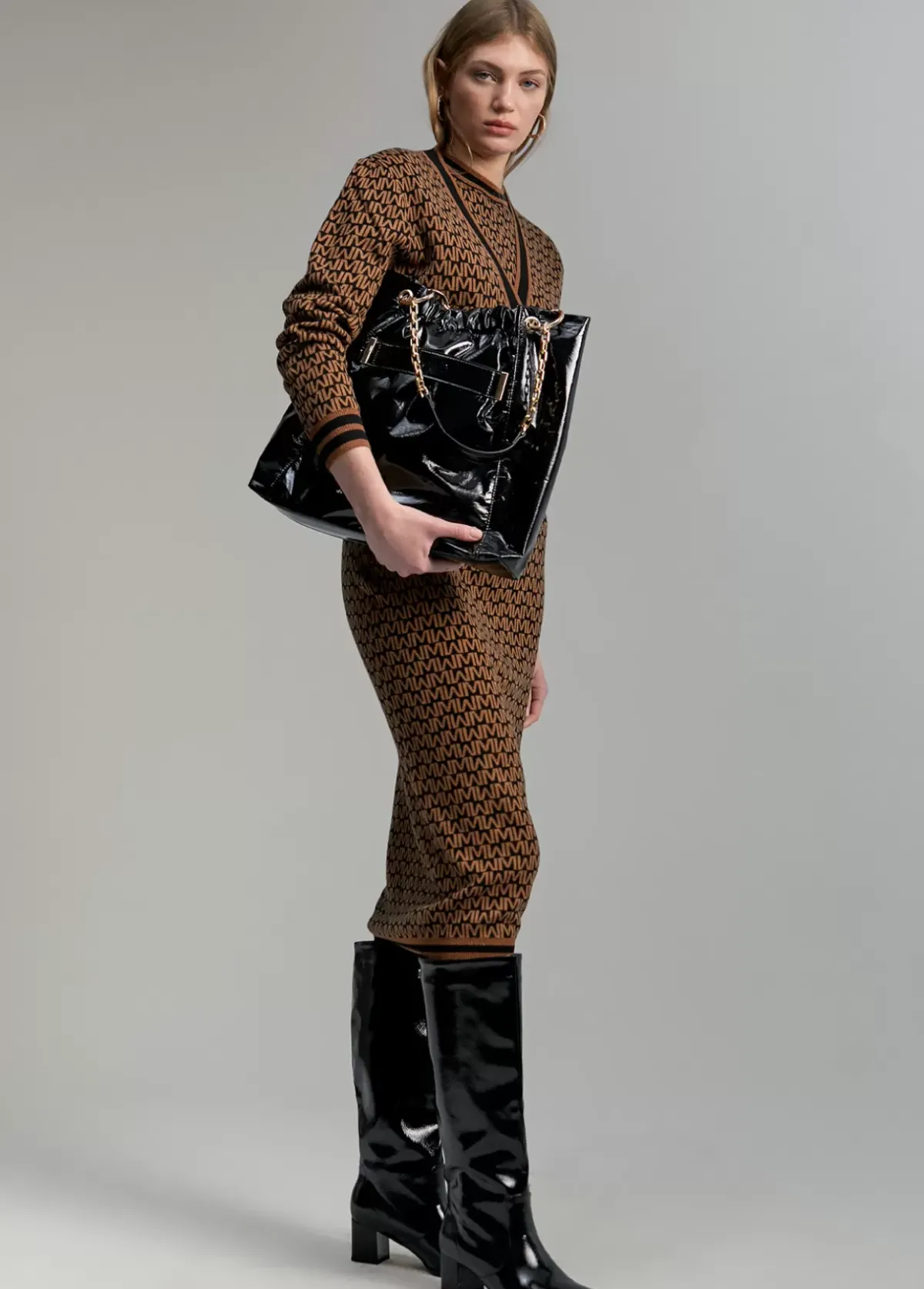 New Cárdigan monograma Punto