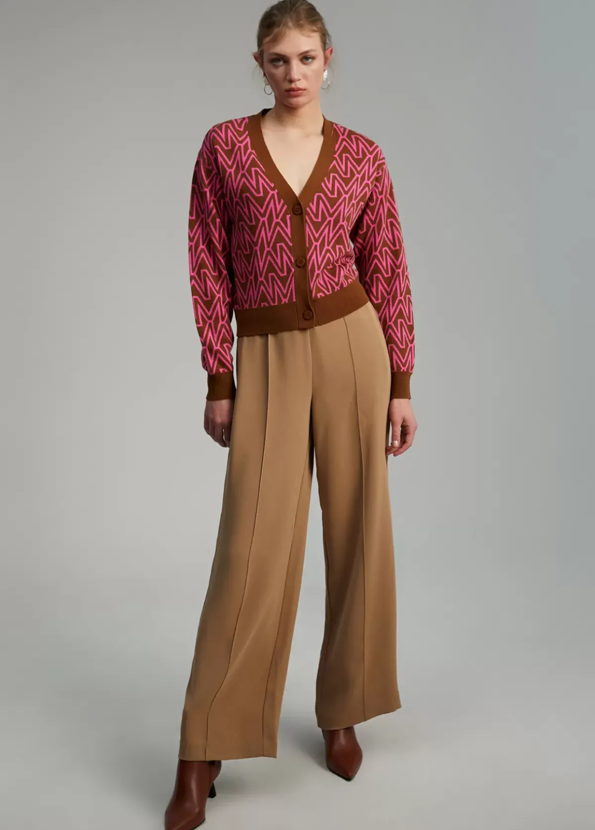 Online Cárdigan monograma Punto