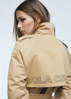 New Gabardina detalle logo Chaquetas Y Gabardinas