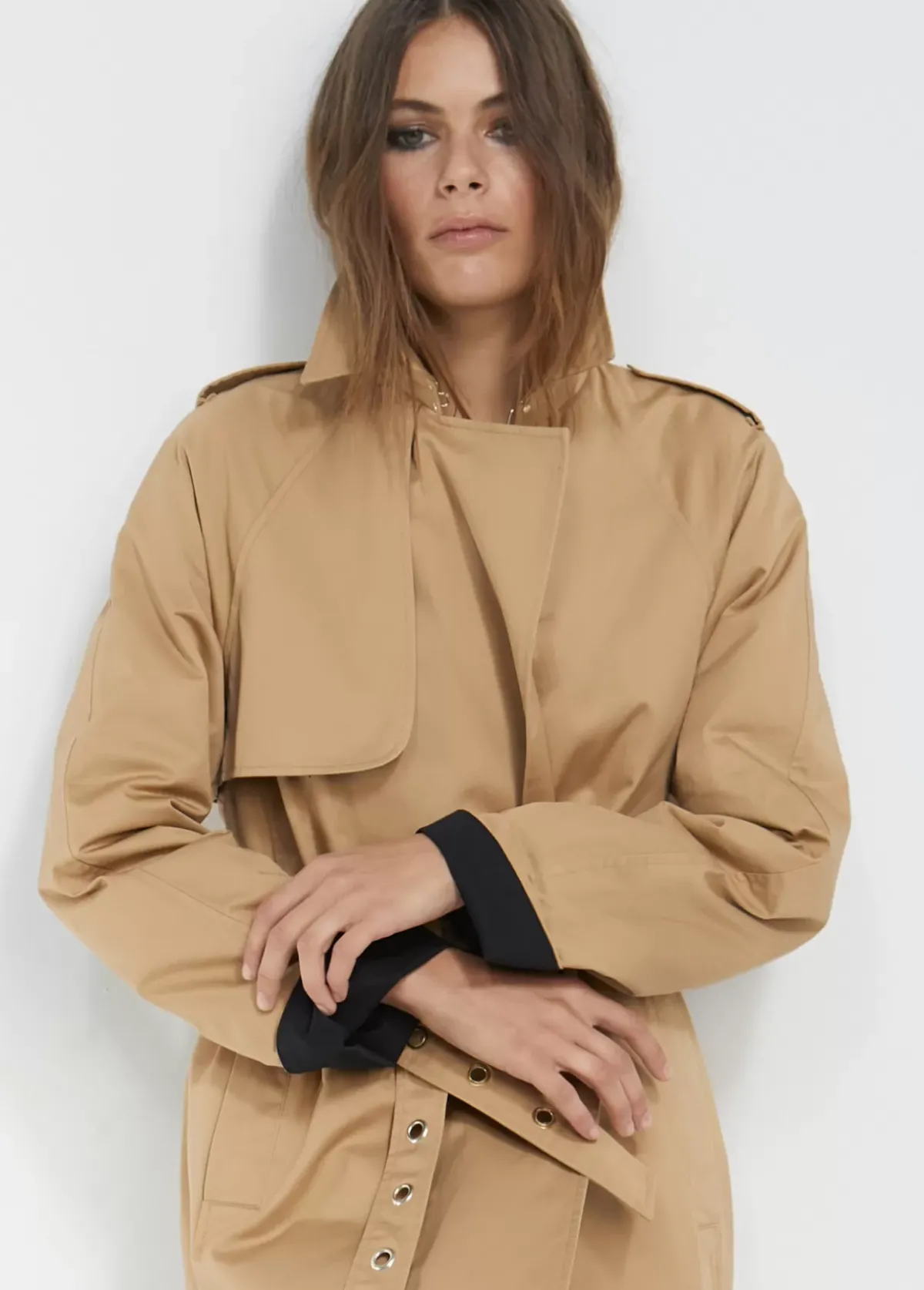 New Gabardina detalle logo Chaquetas Y Gabardinas