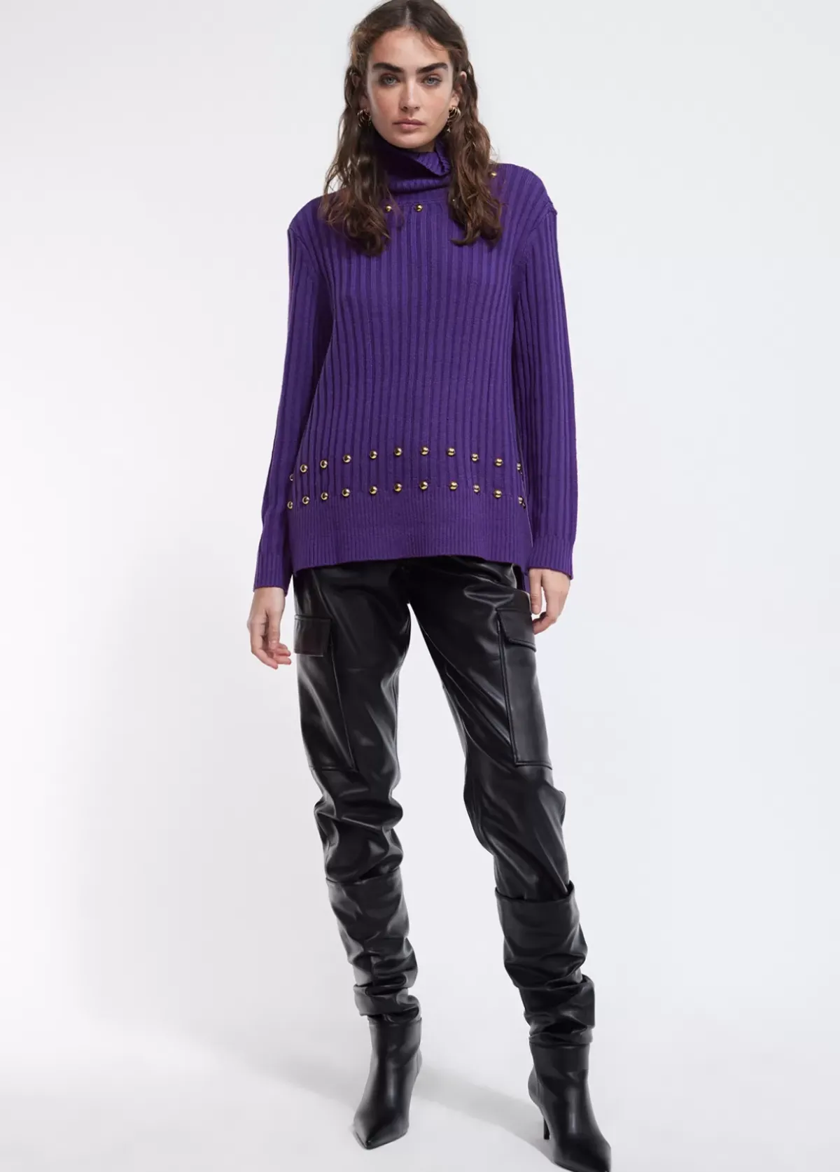 Sale Jersey cuello alto con tachas Punto