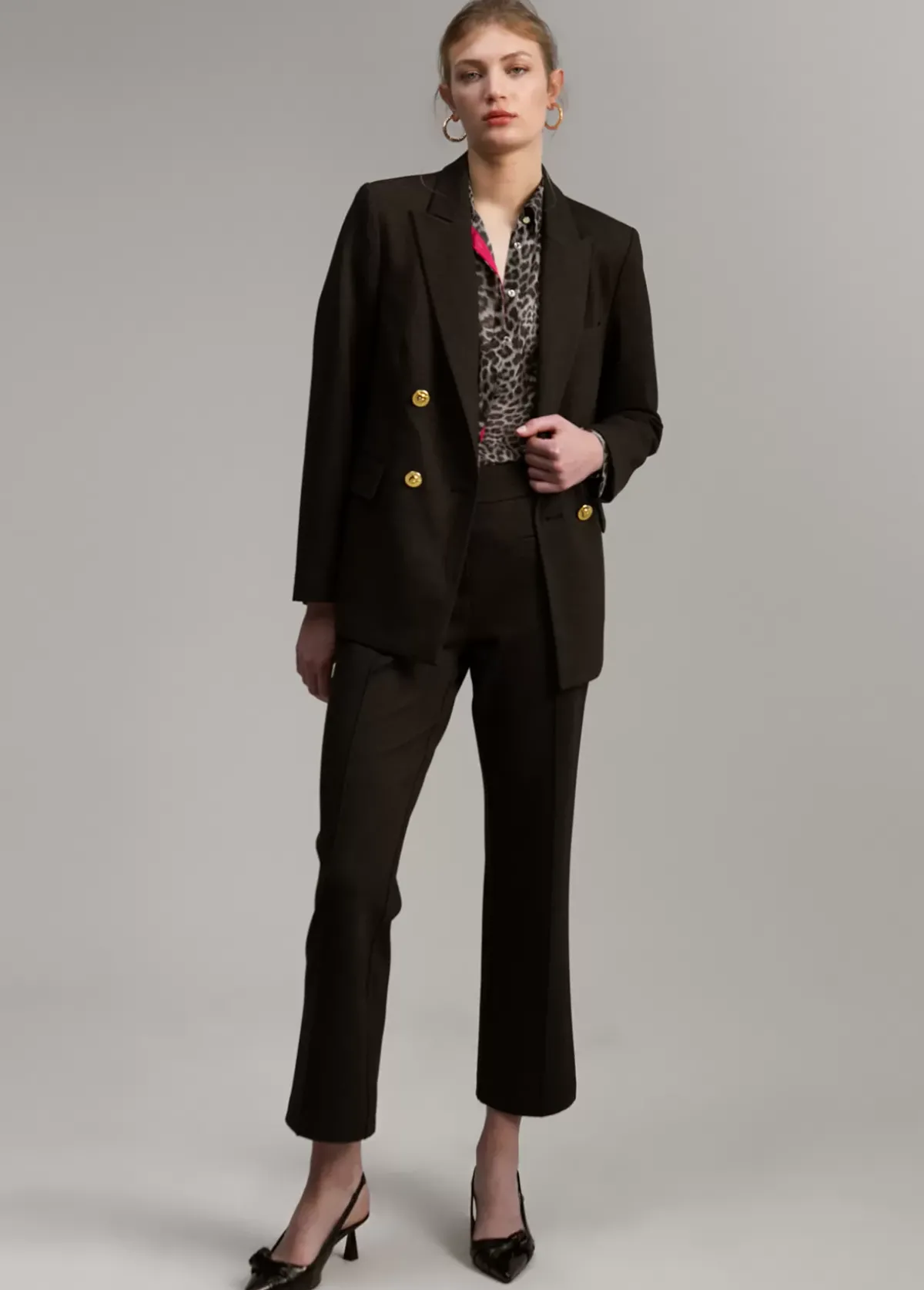 Hot Pantalón detalle botón Pantalones