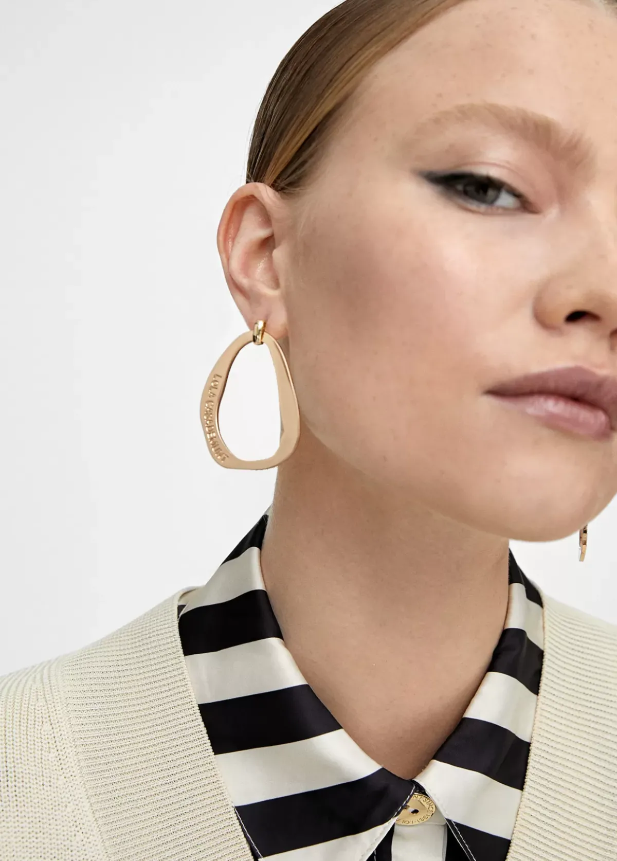 Outlet Pendientes óvalo grande Bisuteria