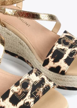 Hot Sandalia cuña animal print Calzado