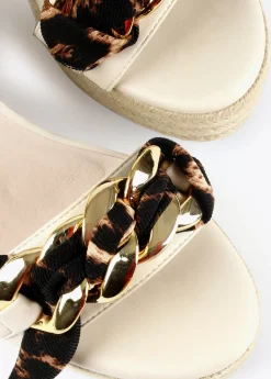 Discount Sandalia cuña con estampado animal Calzado