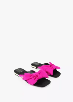 New Sandalia plana con lazo Calzado