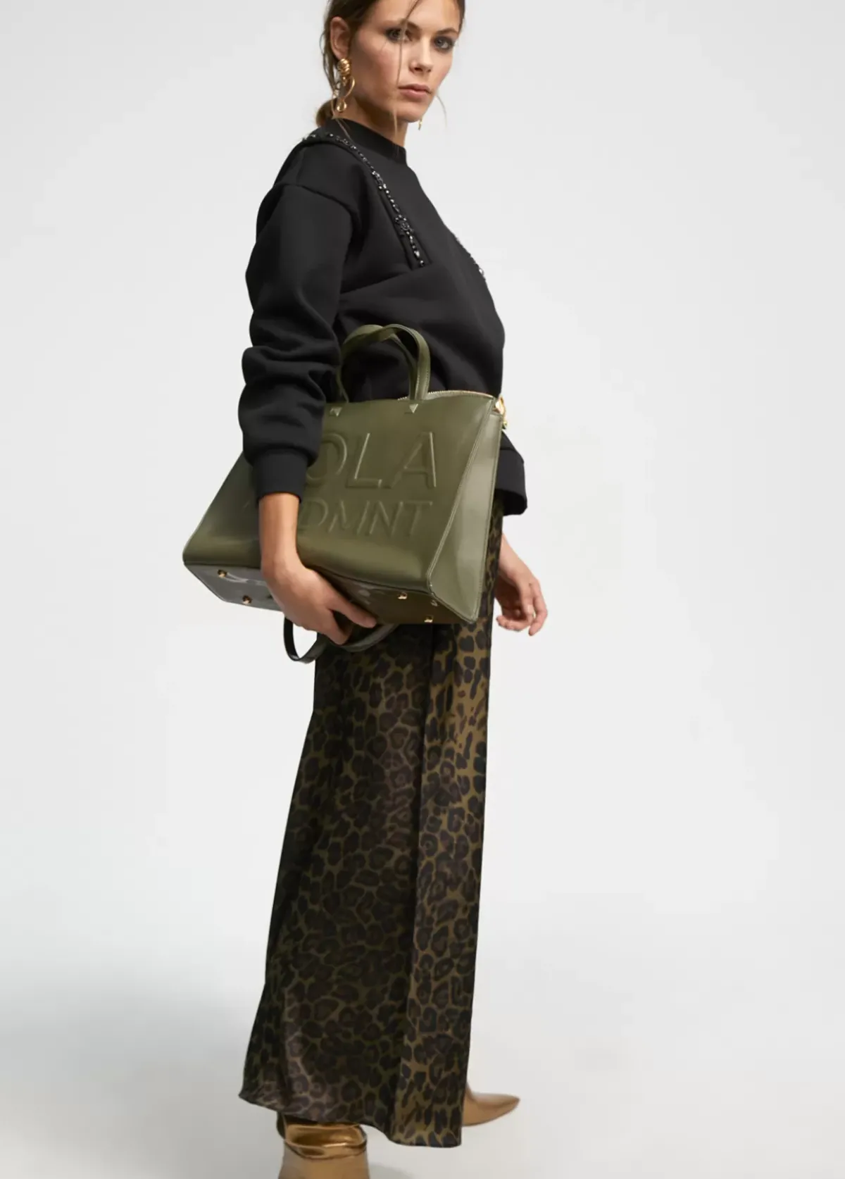 Hot Shopper logo relieve Bolsos Shopper|Bolsos De Hombro