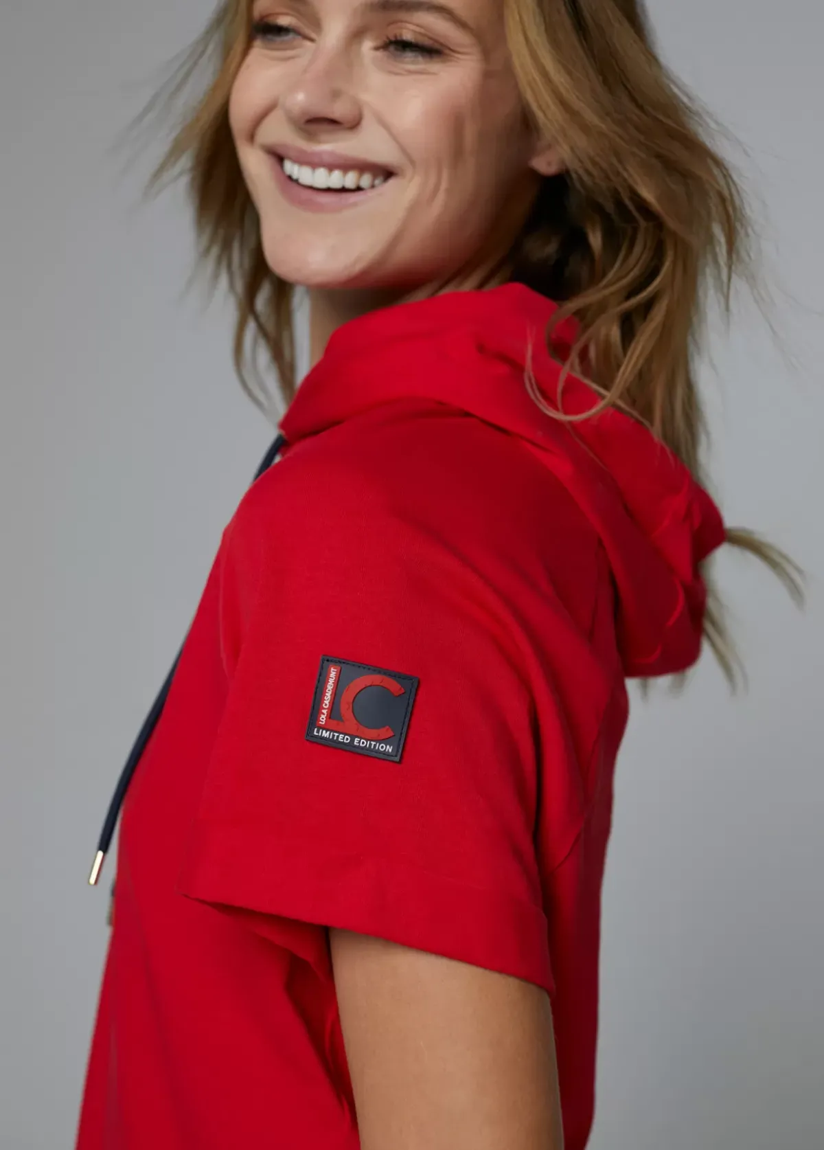 Outlet Sudadera manga corta roja de algodón 100%  - Lola Casademunt Sudaderas