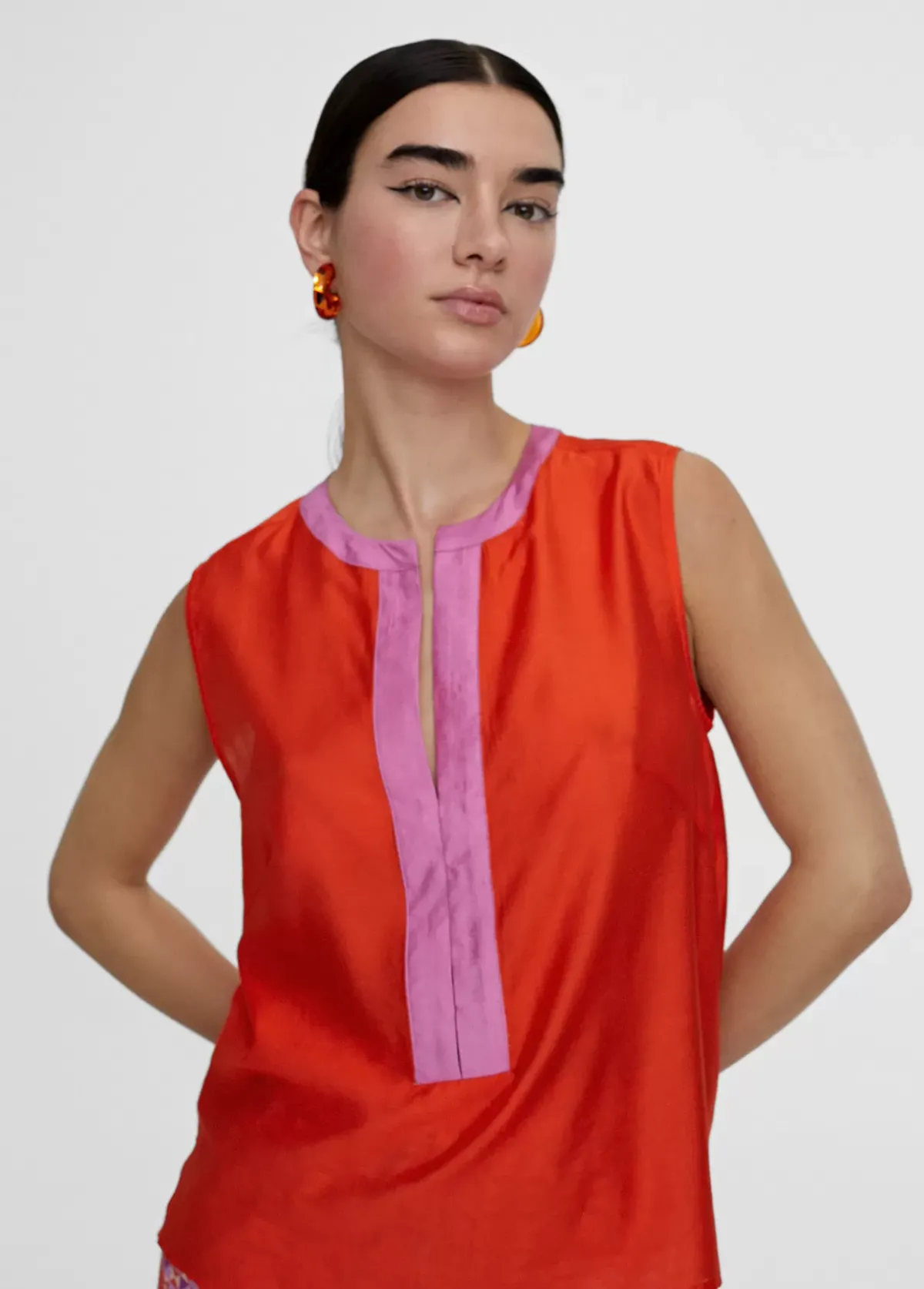 New Top bicolor con aberturas Camisas Y Blusas|Camisetas Y Tops