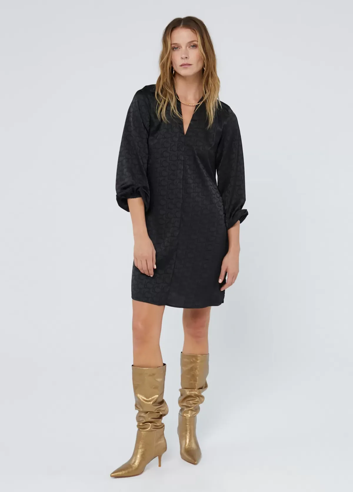 Hot Vestido estampado logo Vestidos Y Faldas